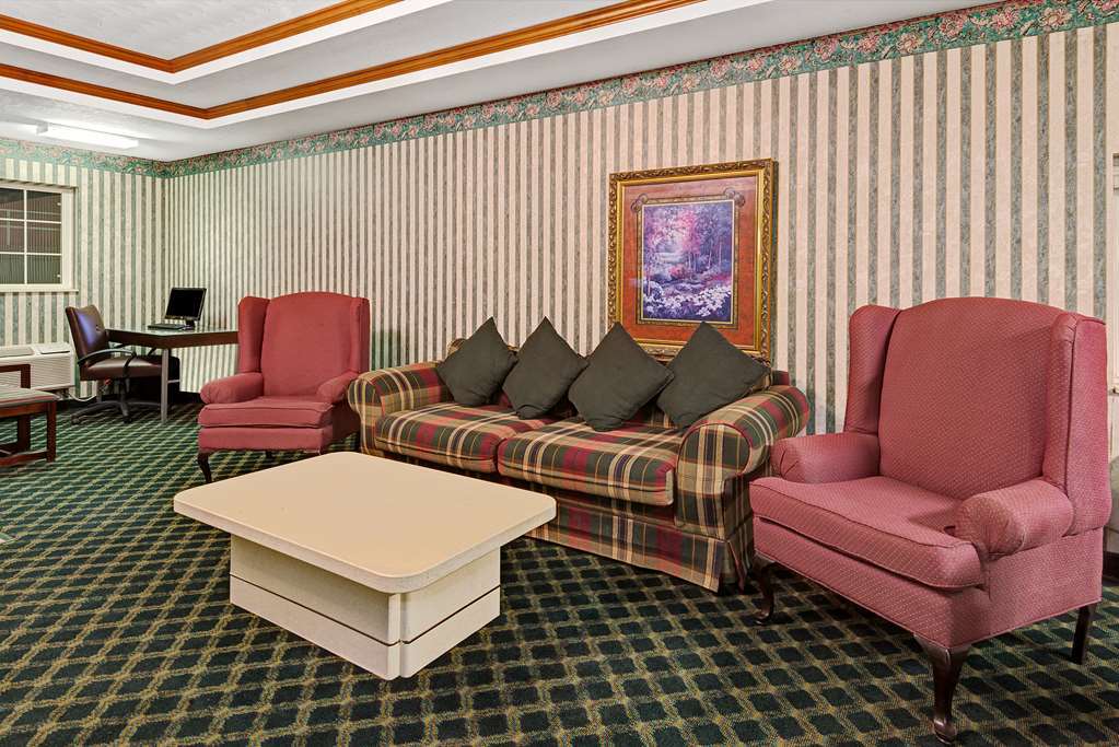 Hotel Super 8 By Wyndham 2*