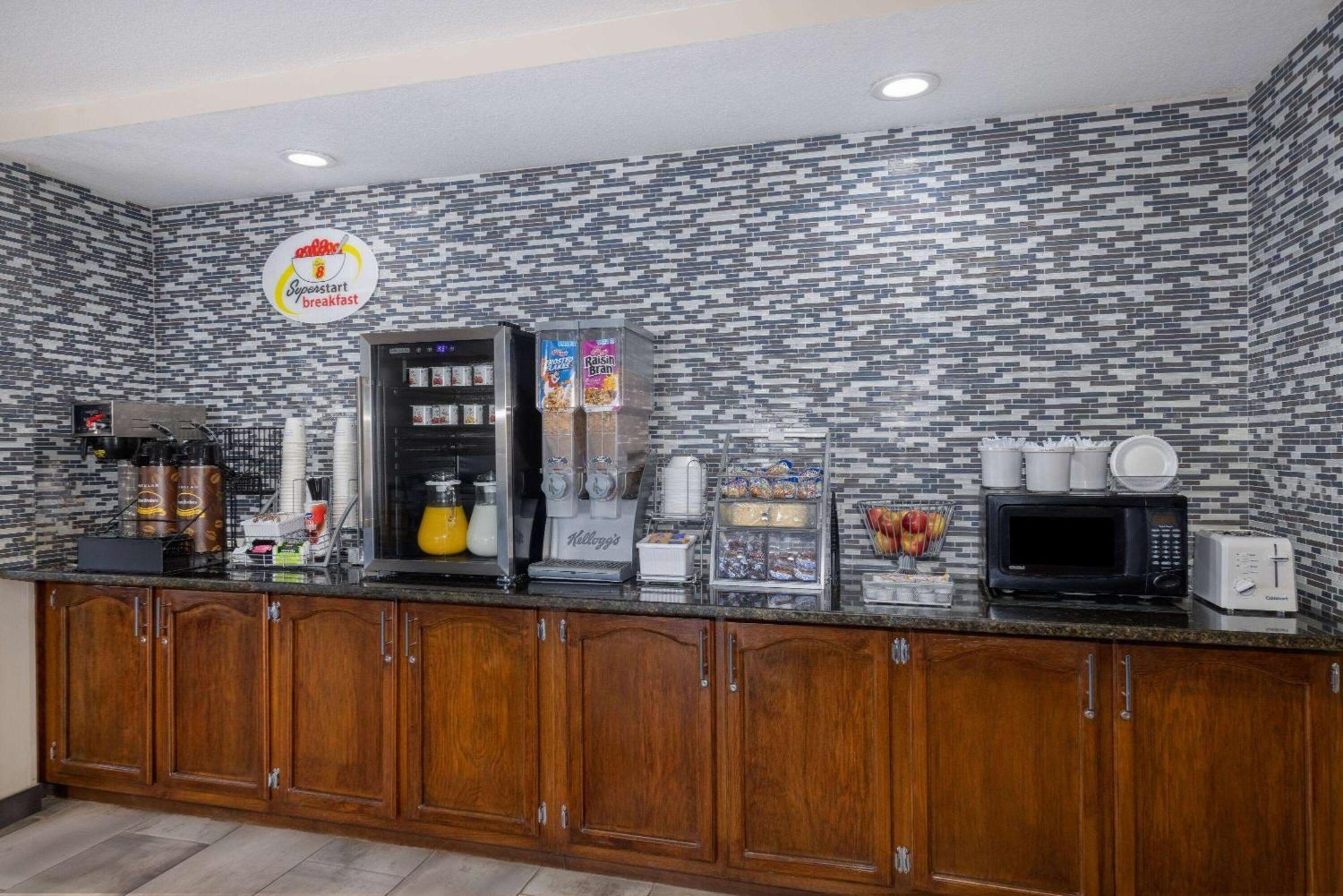 Hotel Super 8 By Wyndham De Soto